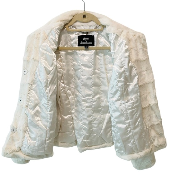 NEW Dennis Basso White Faux Fur Coat Jacket Rhinestone Button Womens Medium GLAM - Picture 6 of 7